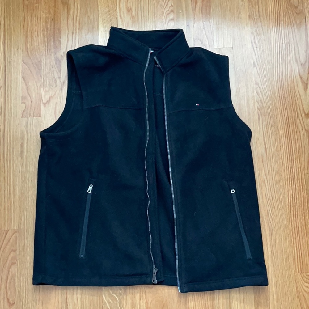 New black vest.